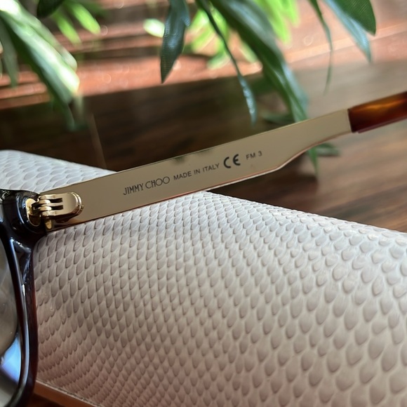 Jimmy Choo Tortoise Shell Sunglasses Gold Detail - Picture 3 of 3